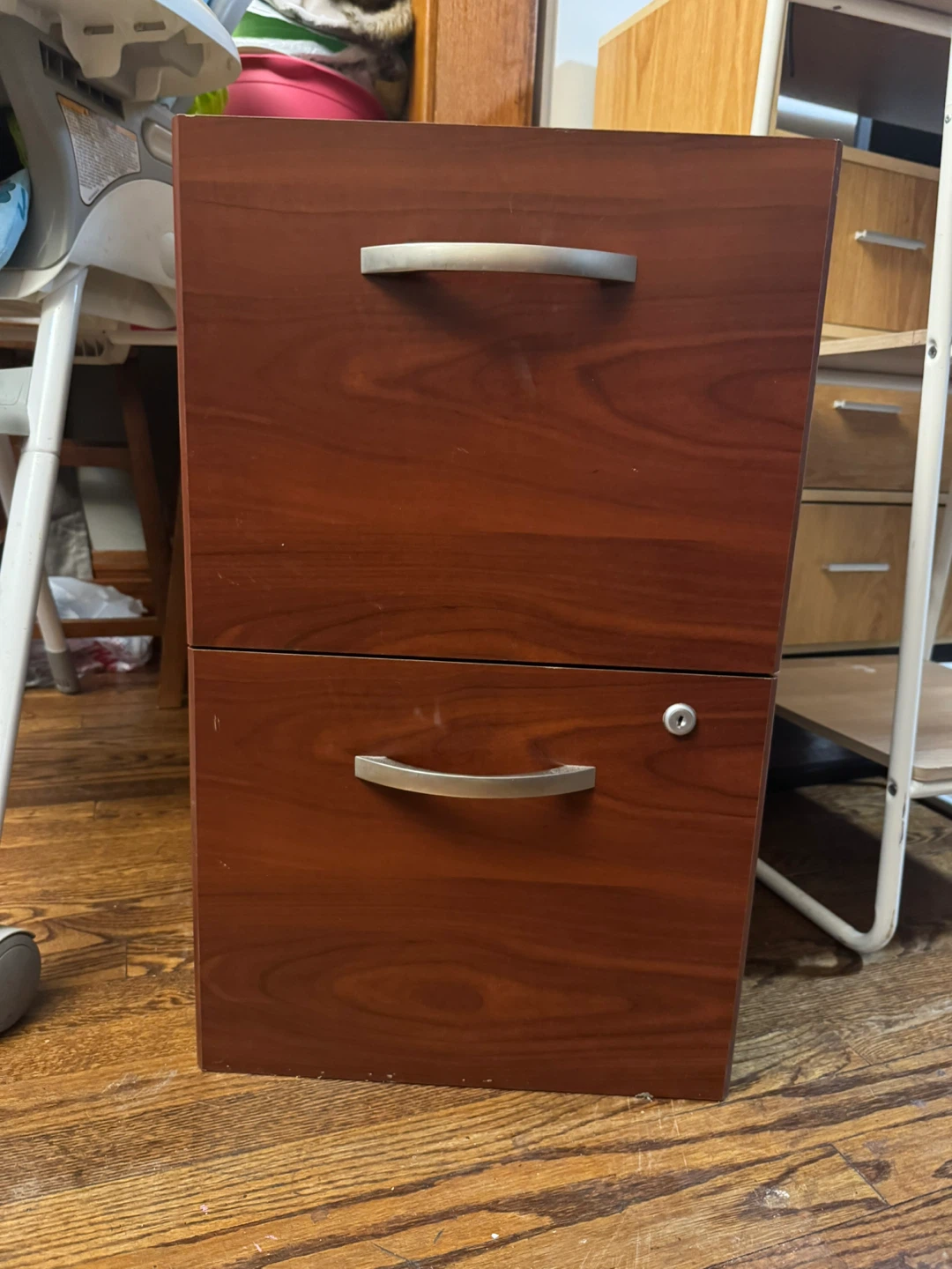 2-Drawer Filing Cabinet