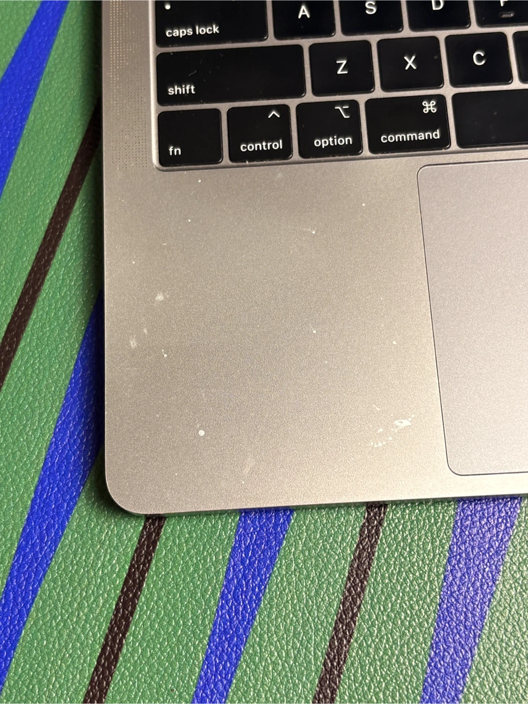 Macbook Pro 2019 Touchbar - photo 5