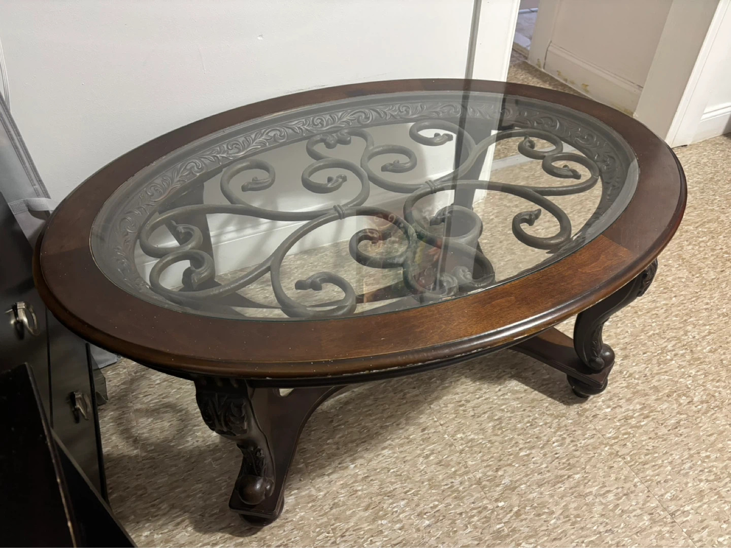 Oval Coffee Table with Glass Top - photo 5