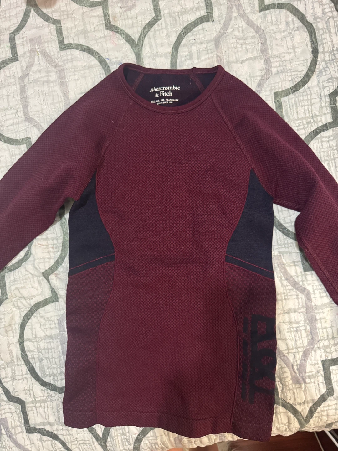Abercrombie & Fitch Long Sleeve Top (workout) XS - photo 3