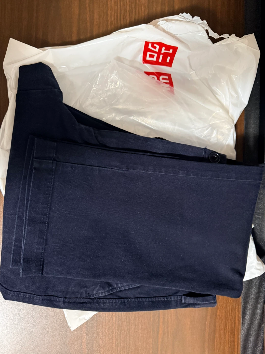 Uniqlo Slim Chino Pants - Navy - size 34 - photo 4