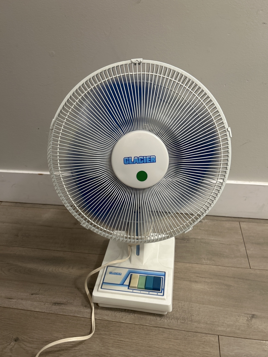 Glacier White & Blue Table Fan