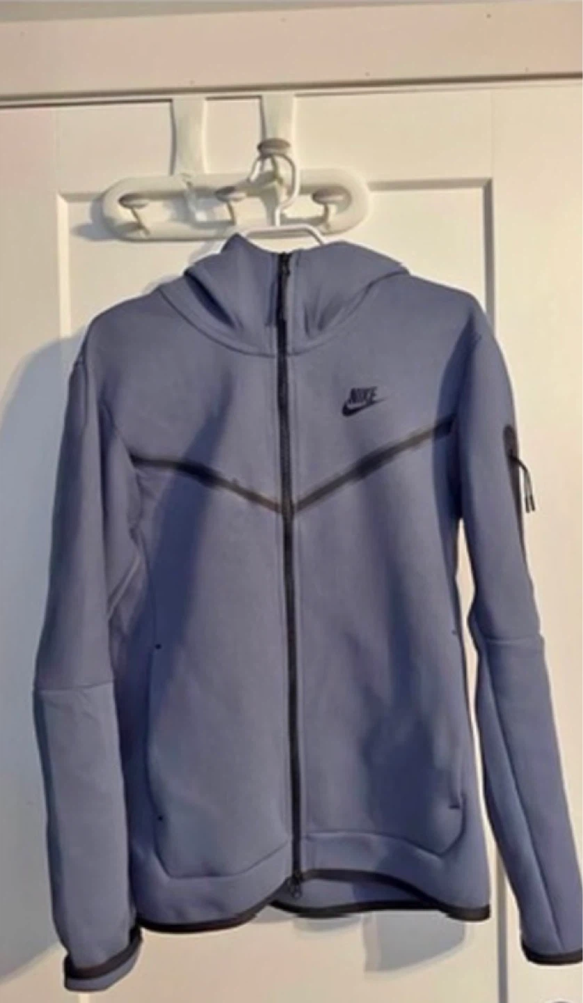 Nike Tech Fleece Full-Zip Hoodie