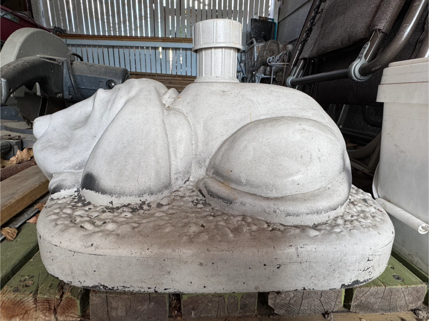 White Dog Shaped Umbrella Stand - photo 2
