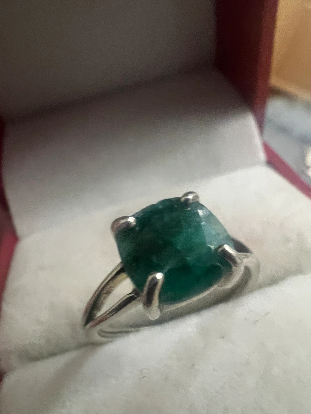 925 Emerald Ring in Silver Setting
