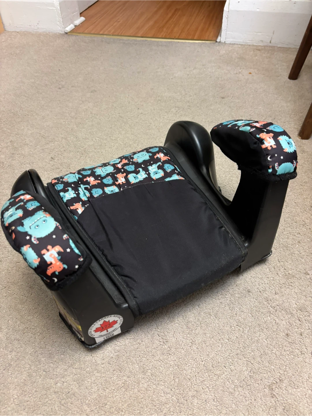 Graco Booster Car Seat - Monster Print - photo 4