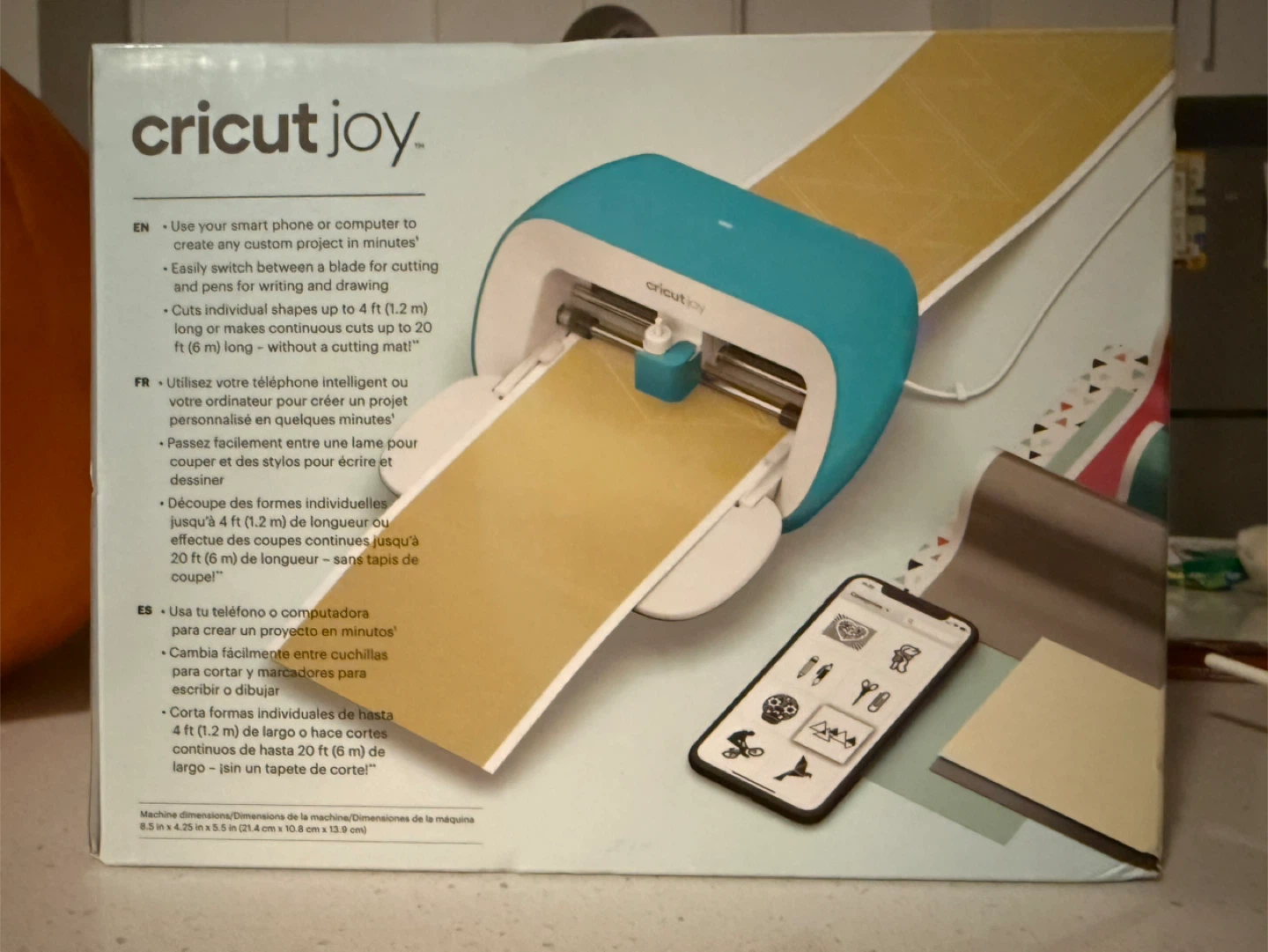 Cricut Joy Cutting Machine with Accessories BNIB - photo 2