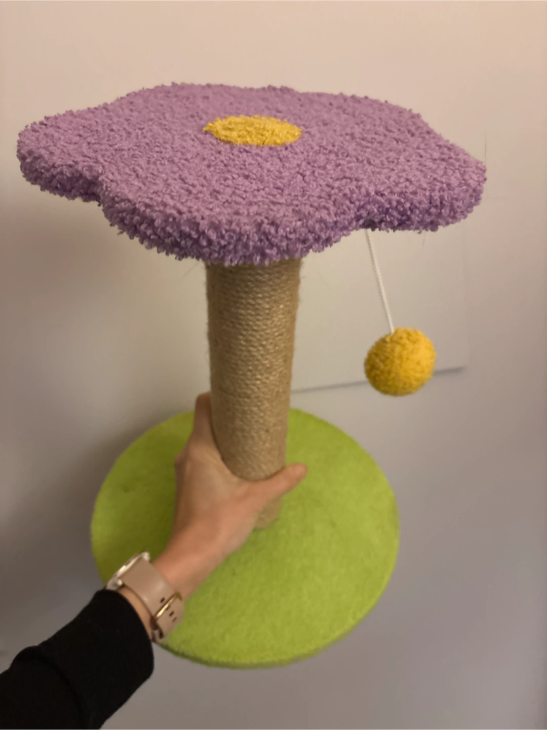 Flower Cat Scratcher Post with Toy