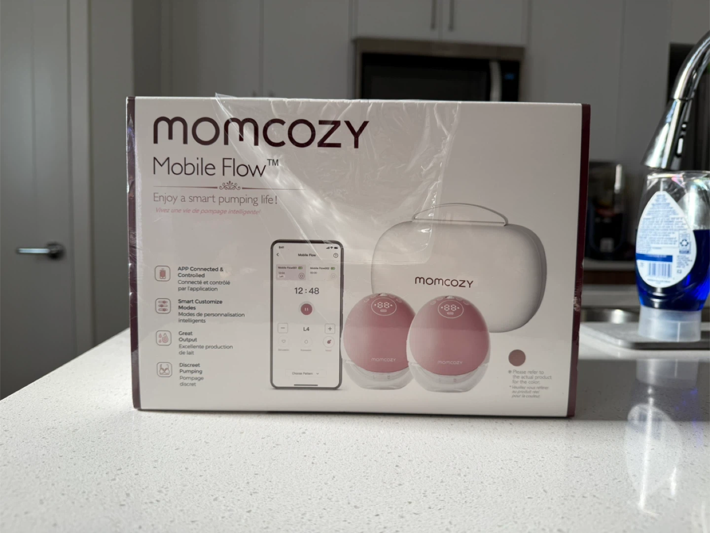 Momcozy Mobile Flow Wearable Breast Pumps (2 Pumps) BNIB