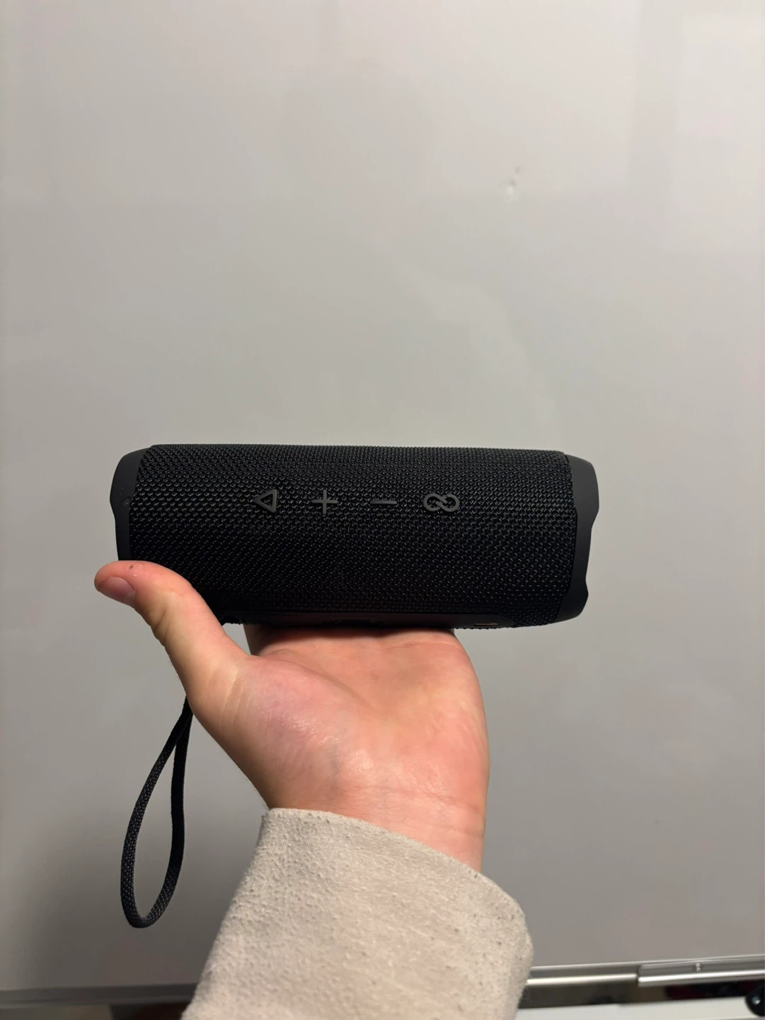 Bluetooth Speaker - photo 2
