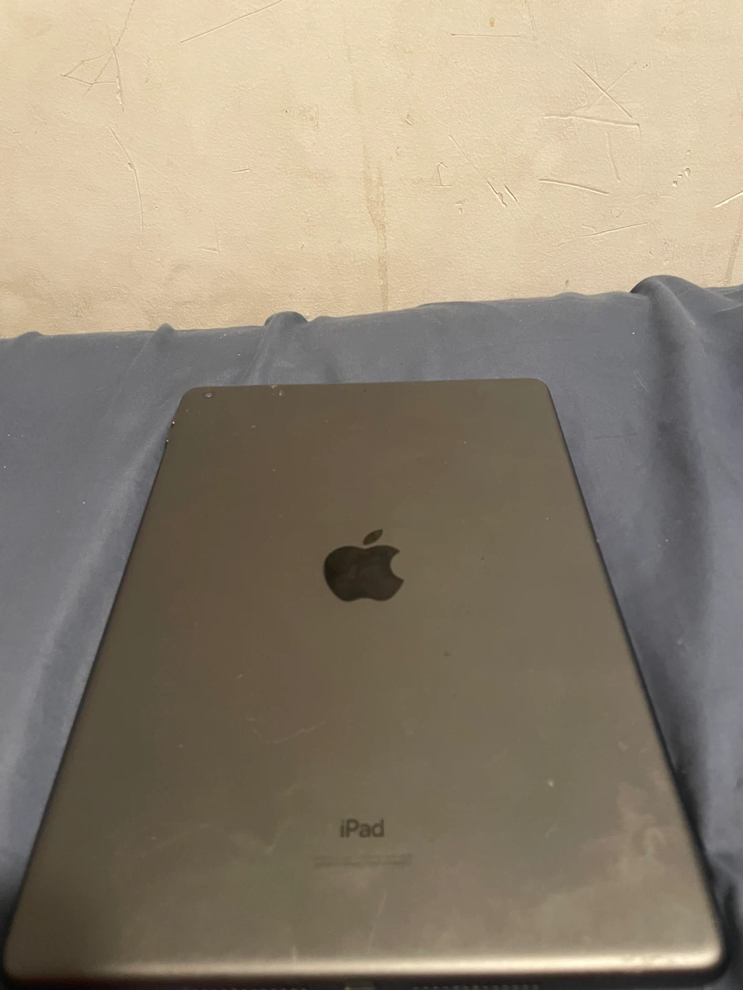 Apple iPad 9th generation - photo 2