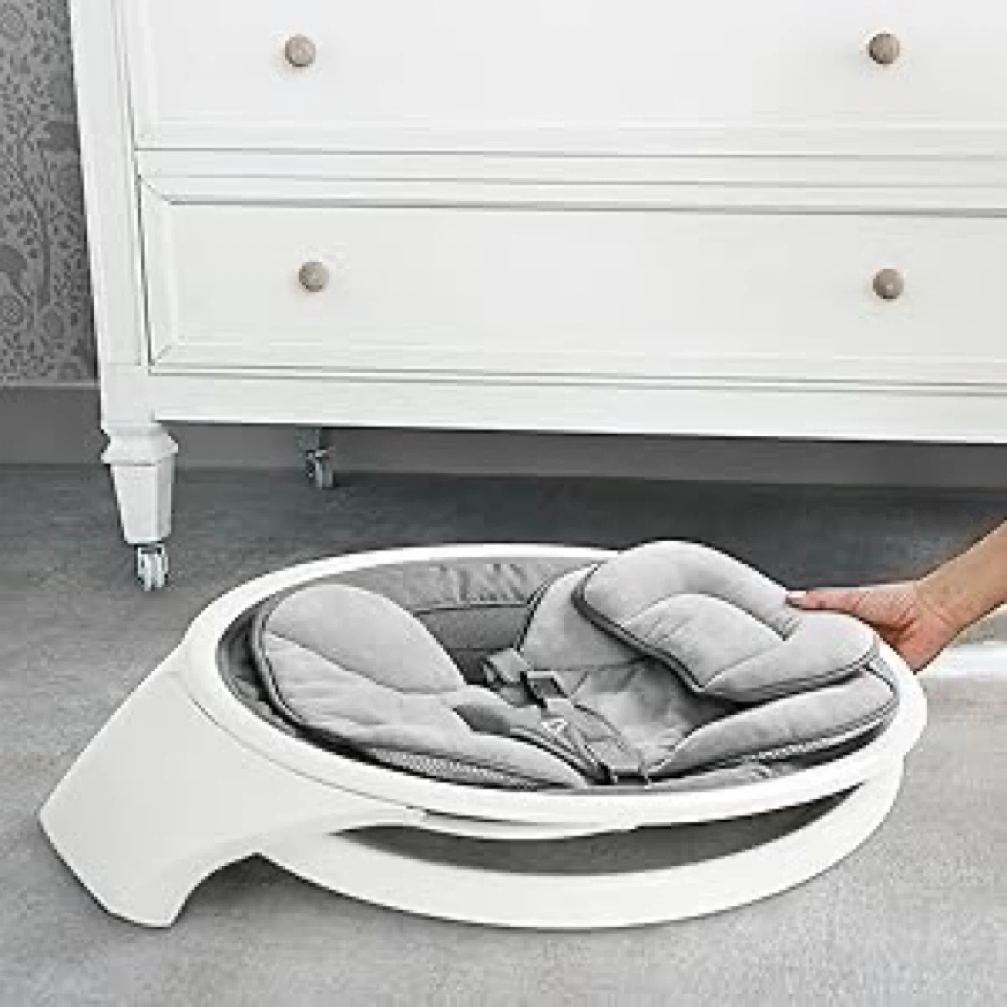 Munchkin Bluetooth Enabled Baby Swing - photo 3