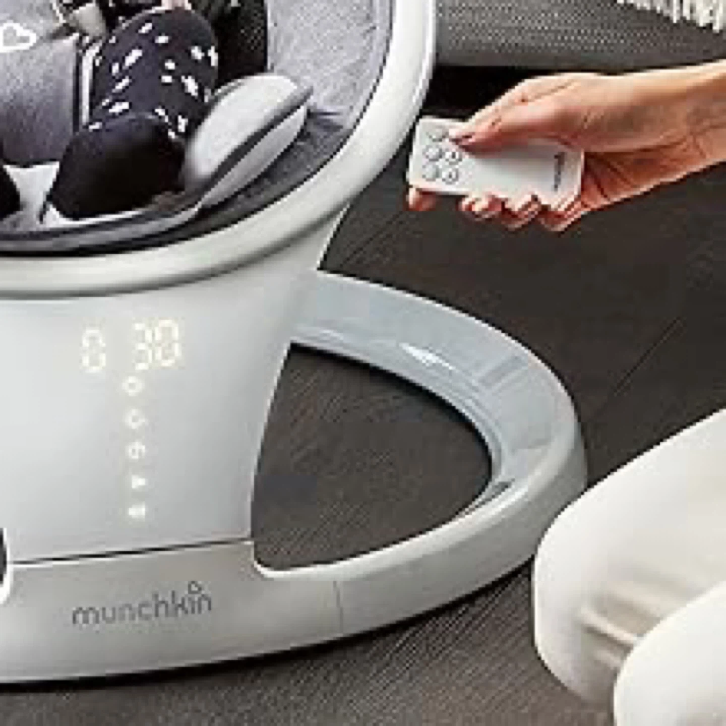Munchkin Bluetooth Enabled Baby Swing - photo 4