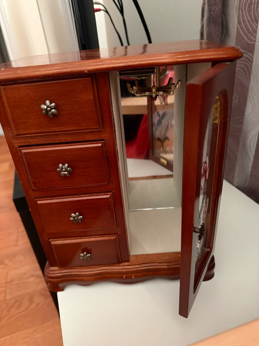 Wooden Jewellery Box with Drawers and Mirrored Door - photo 3