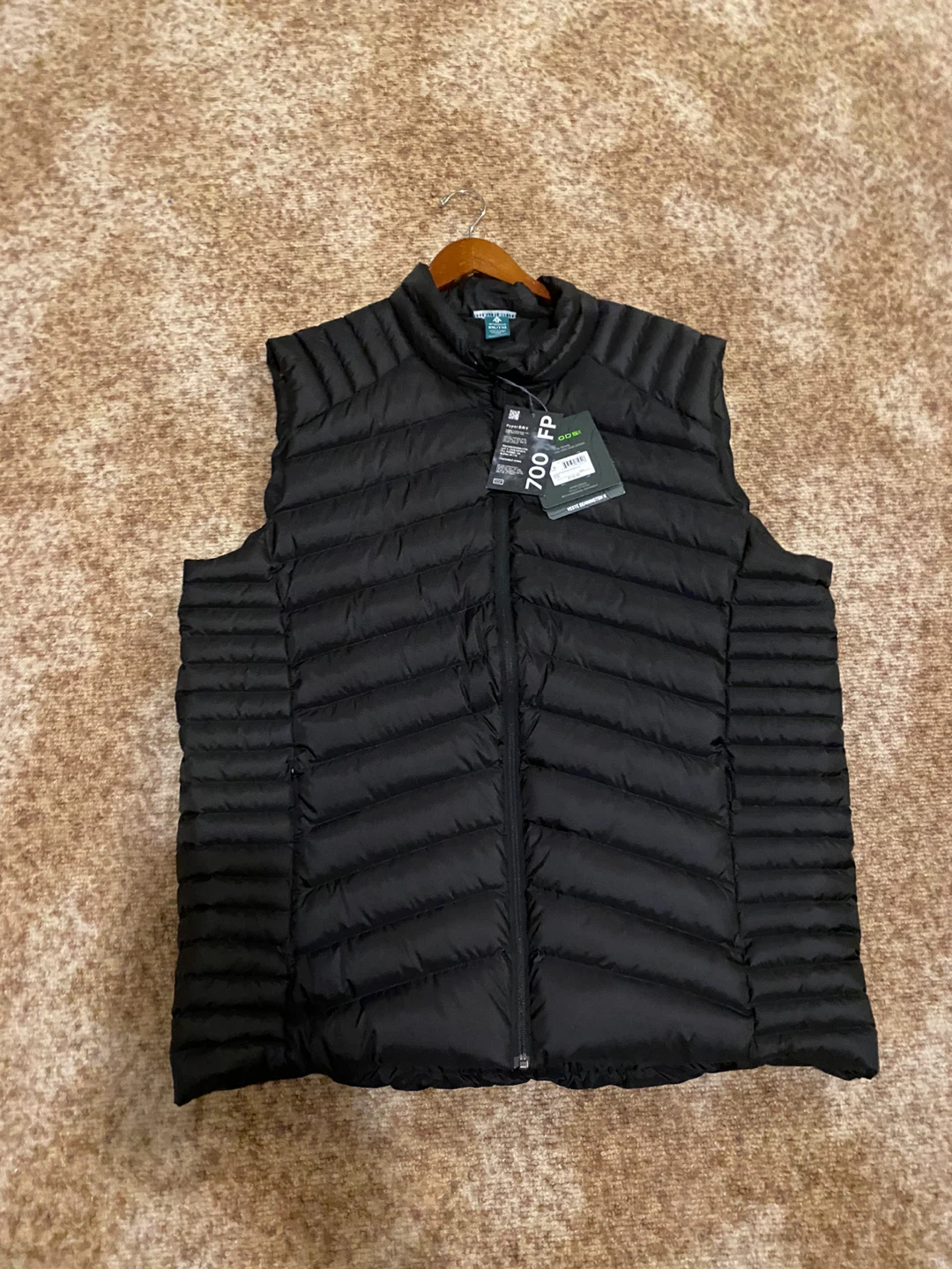 Woods Men’s Puffer Vest size XXL brand new with tags
