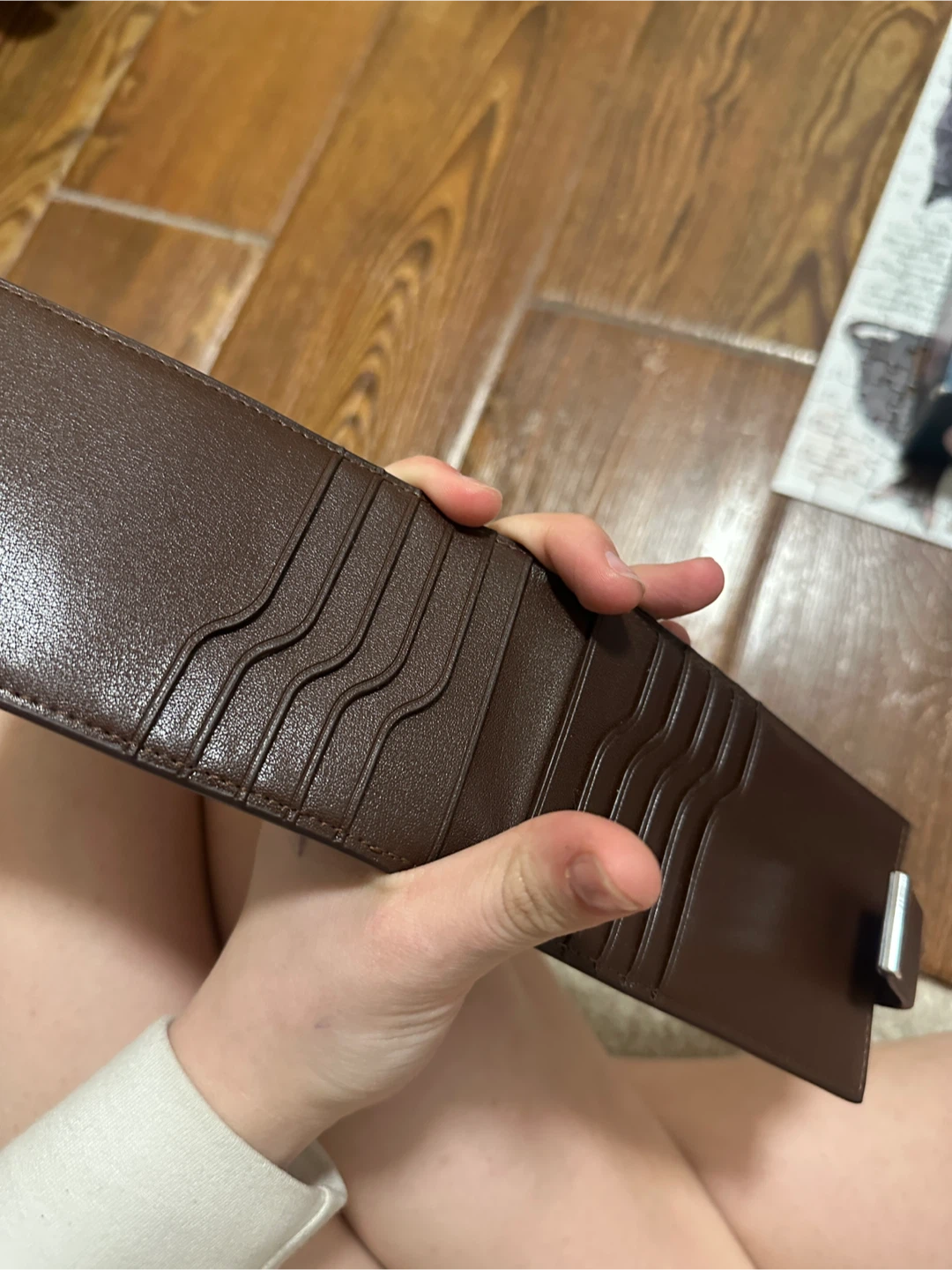Brown Bi-fold Wallet with Wolf Embossing - photo 3