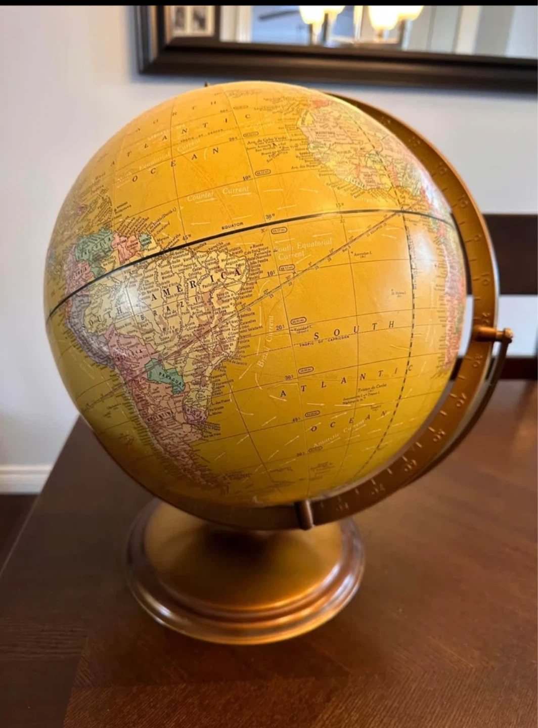 Lexicon Publications Globe