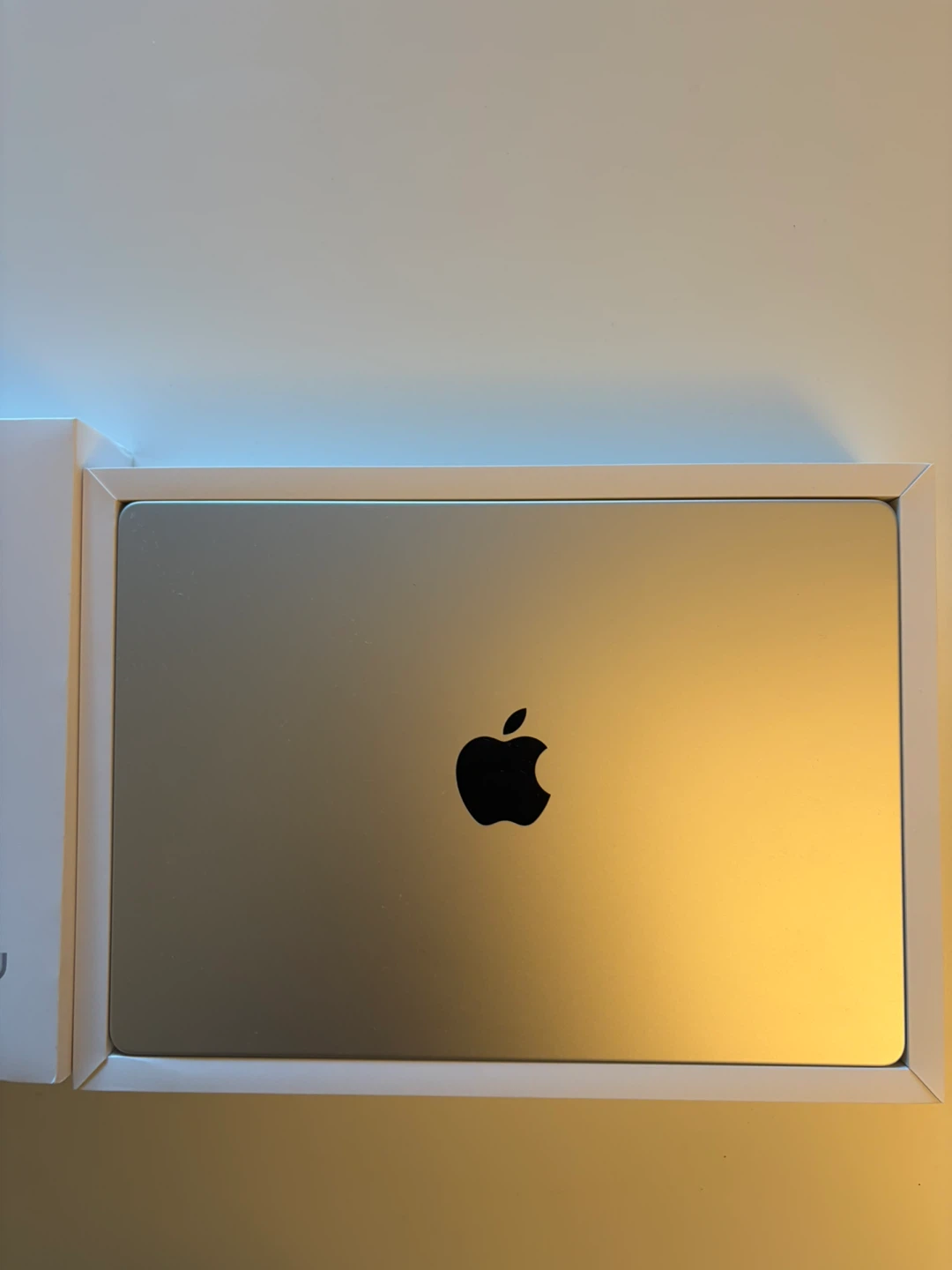 Apple MacBook Pro 14-inch M2 - photo 4