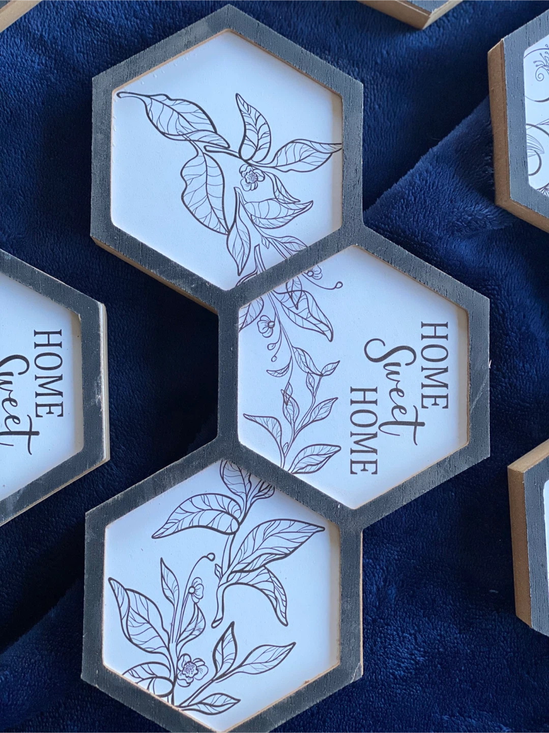 Set of 8 Hexagon Decorative Wall Plaques - photo 3