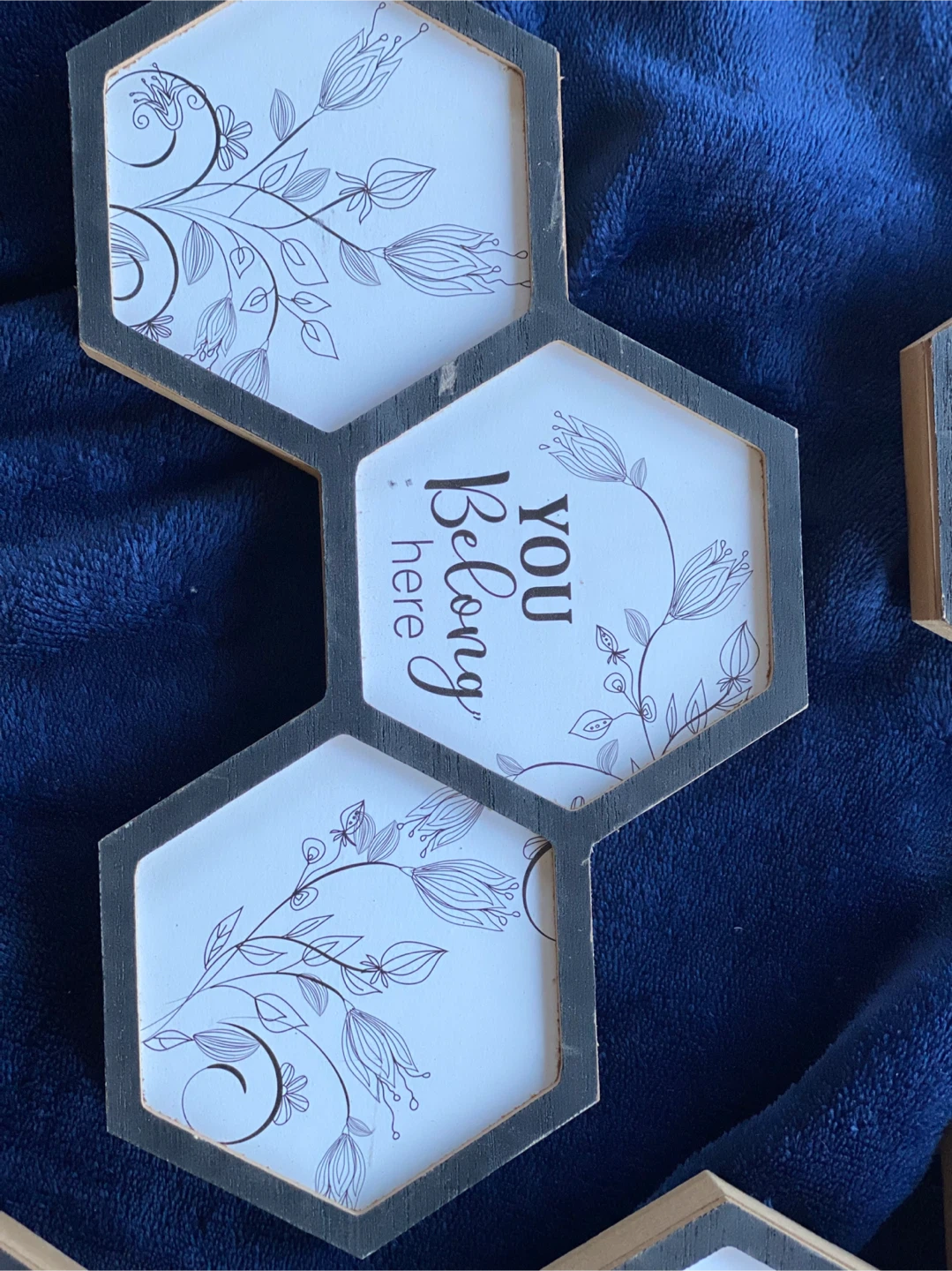 Set of 8 Hexagon Decorative Wall Plaques - photo 2