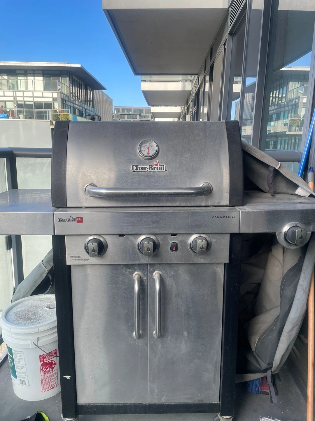 Char-Broil  Propane Gas Grill - photo 2