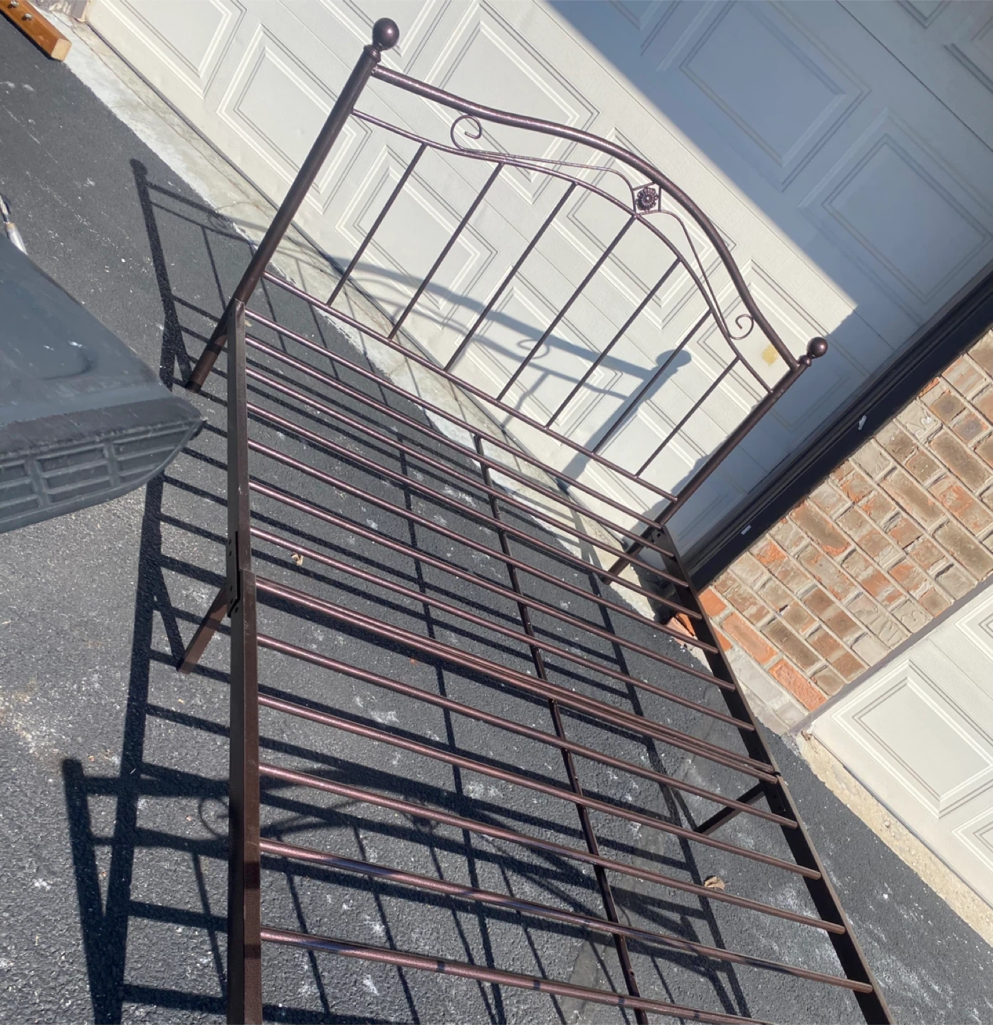 New Wayfair Bronze Queen Bedframe - photo 4