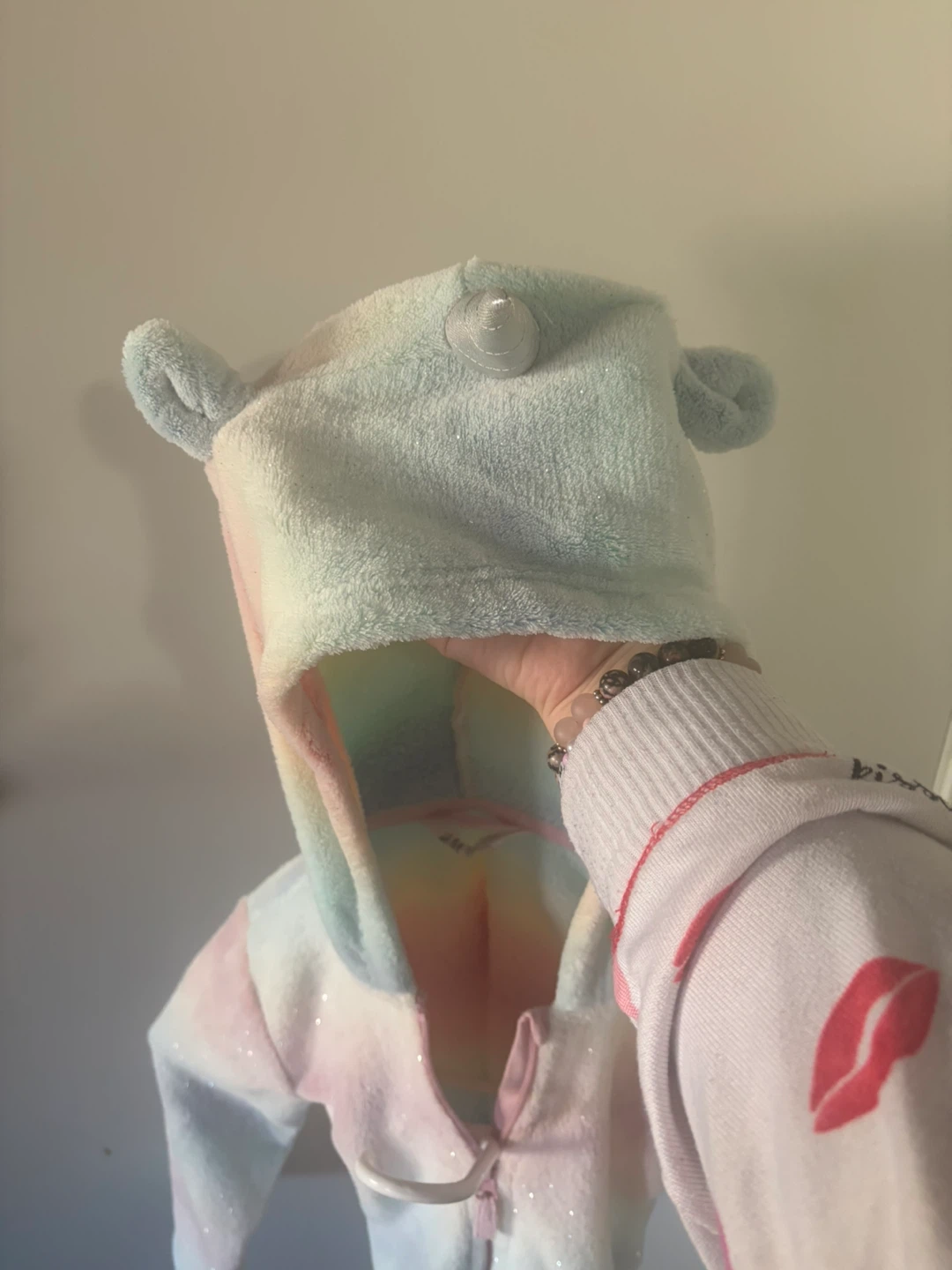 H&M Rainbow Fleece Hoodie with Unicorn Horns - photo 3