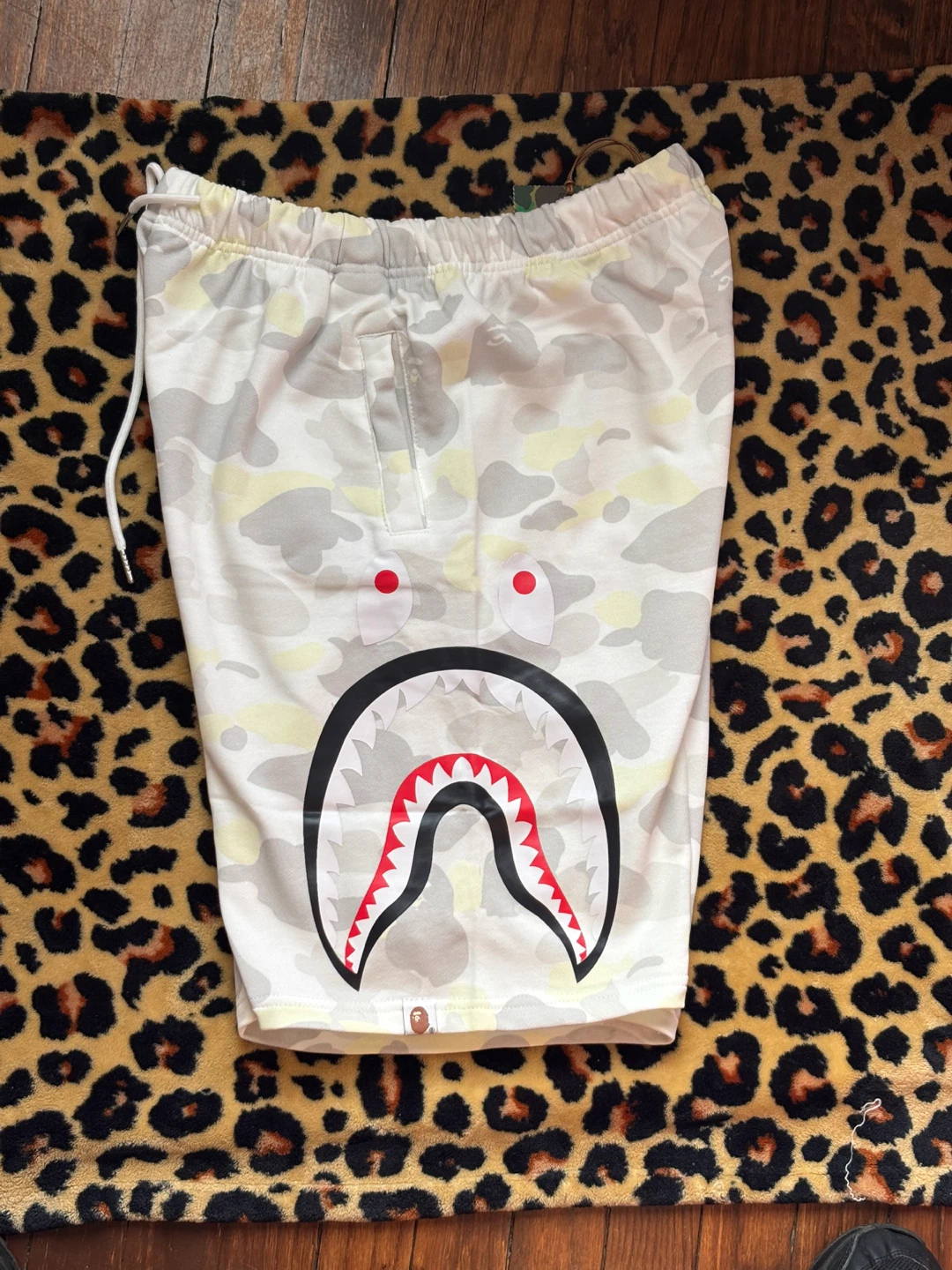 White Bape Shorts - photo 3