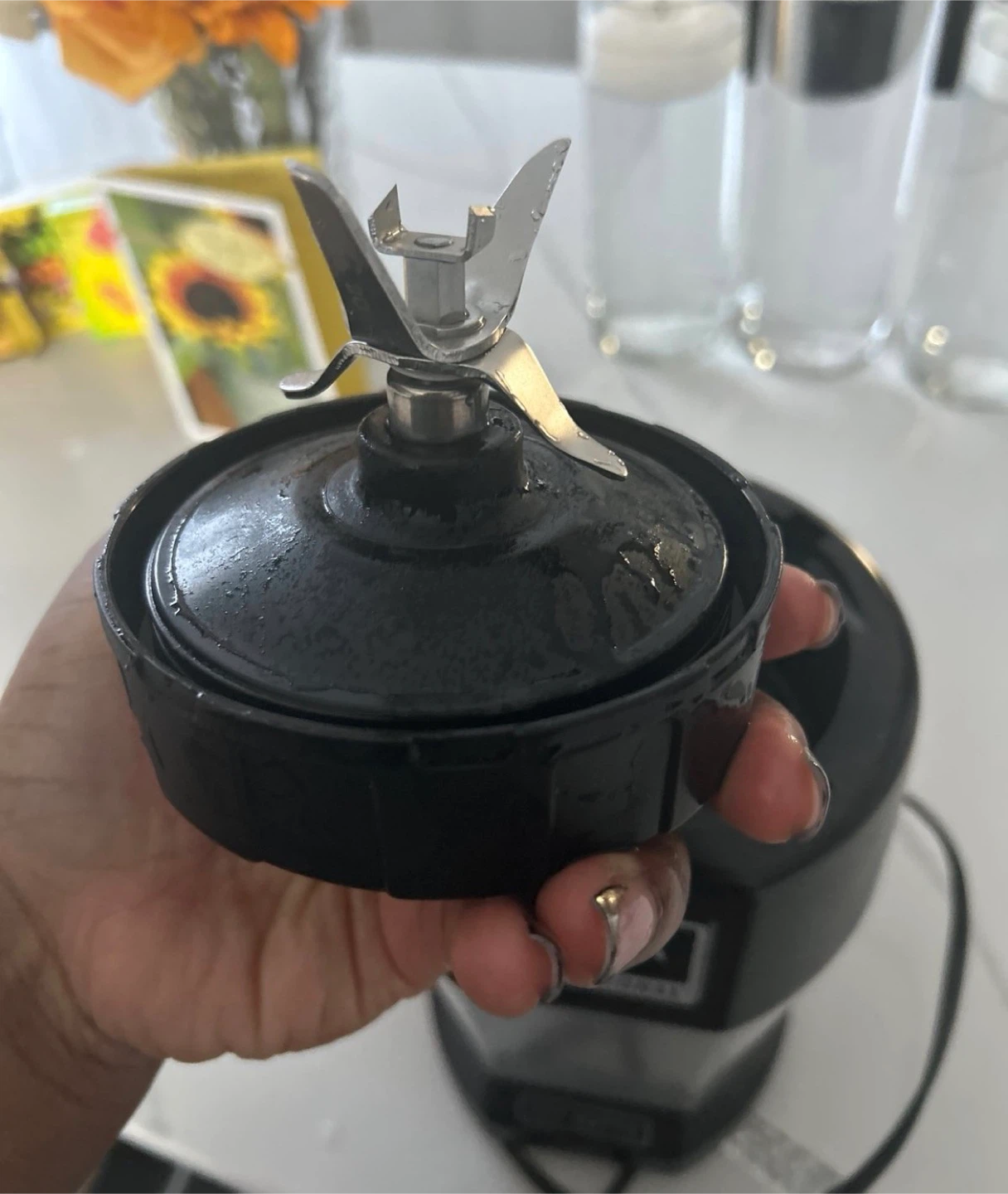 Ninja Professional Blender Base - 900 Watts - photo 5