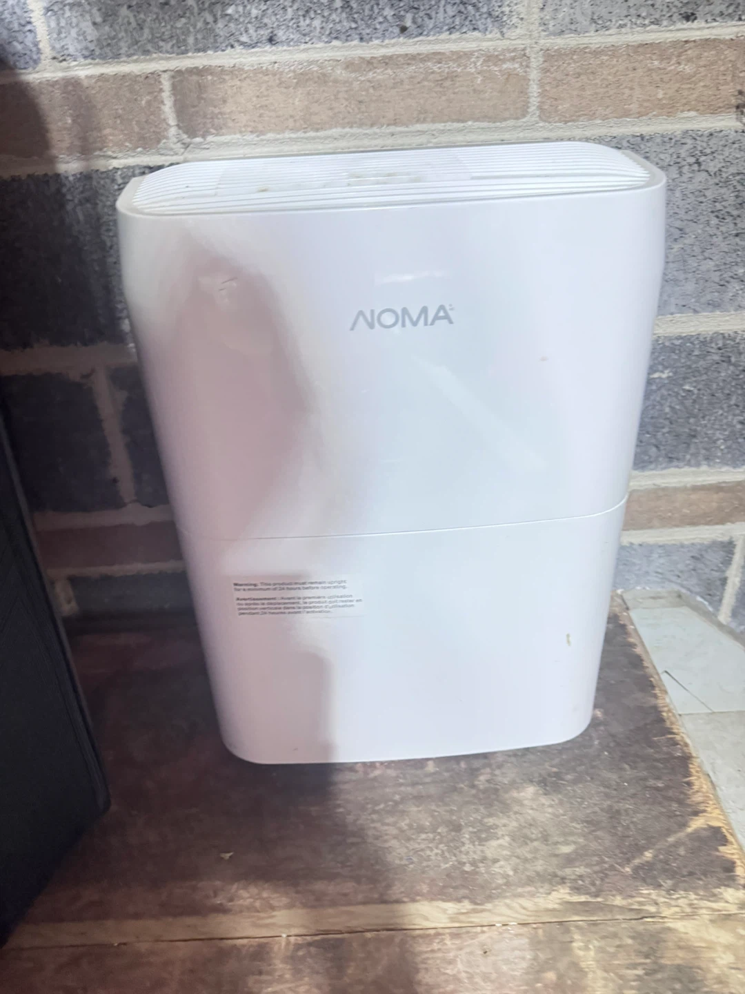 NOMA White Humidifier