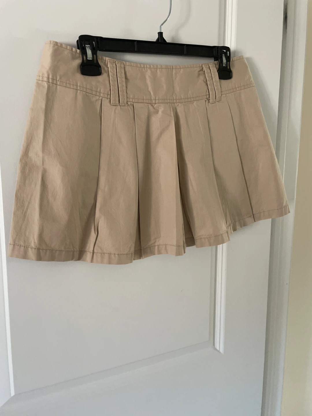 Jacob Connection Tan Pleated Skirt - Size 9/10 - photo 2