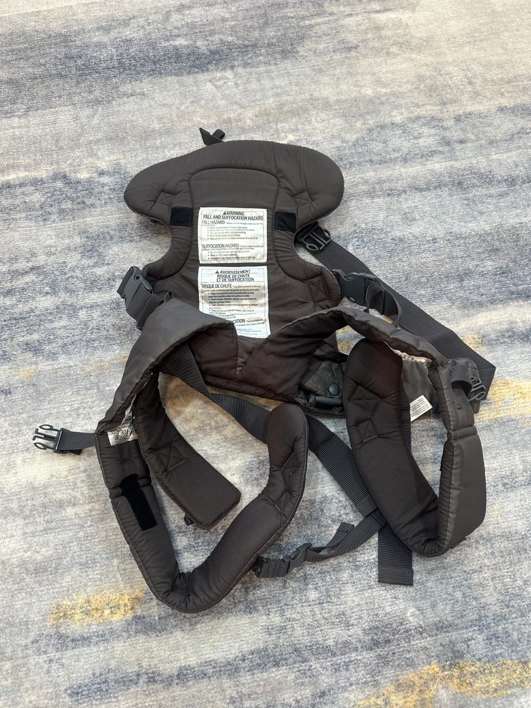 Infantino Baby Carrier - photo 2