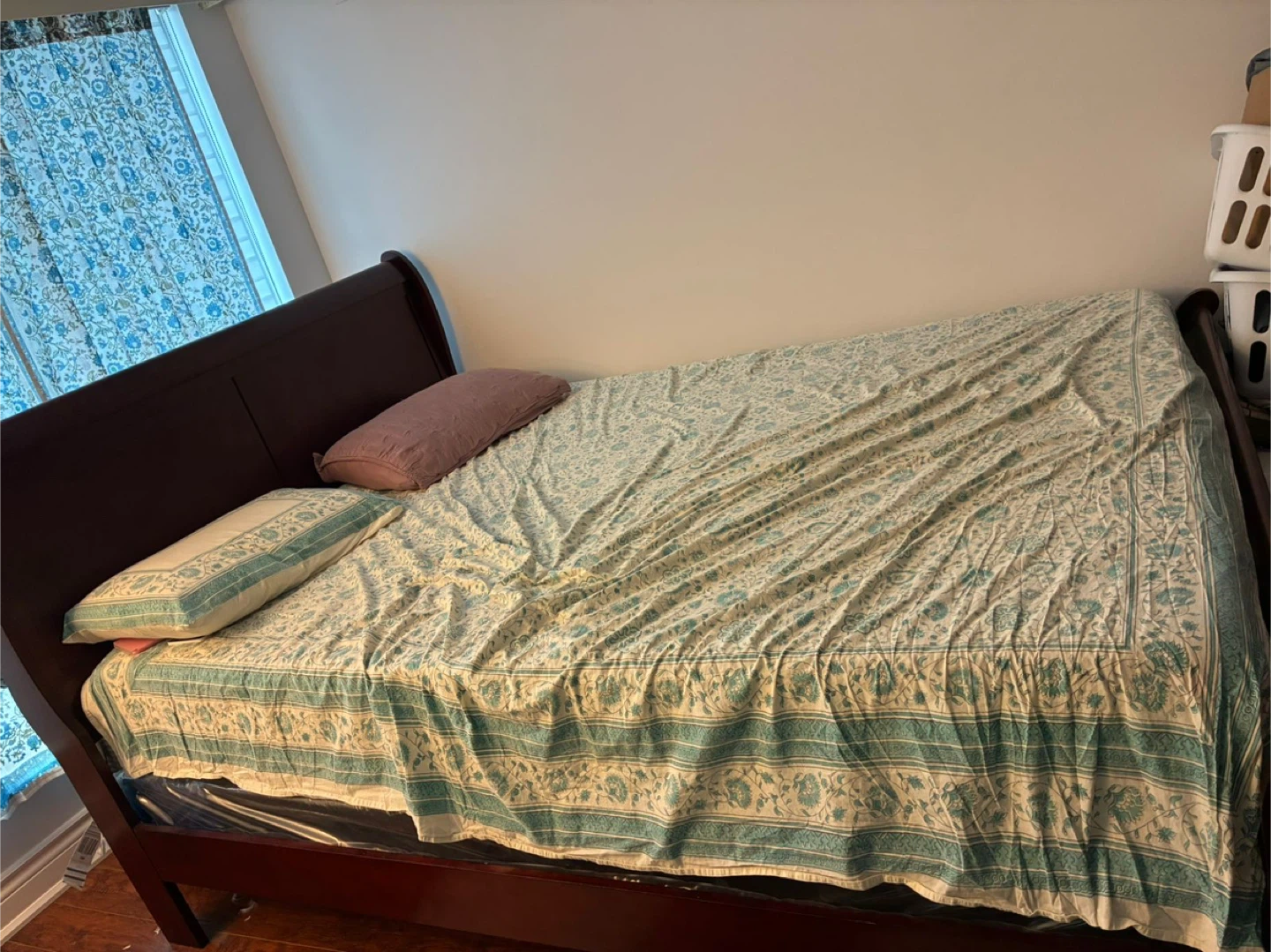 Dark Wood Sleigh Bed Frame - photo 3