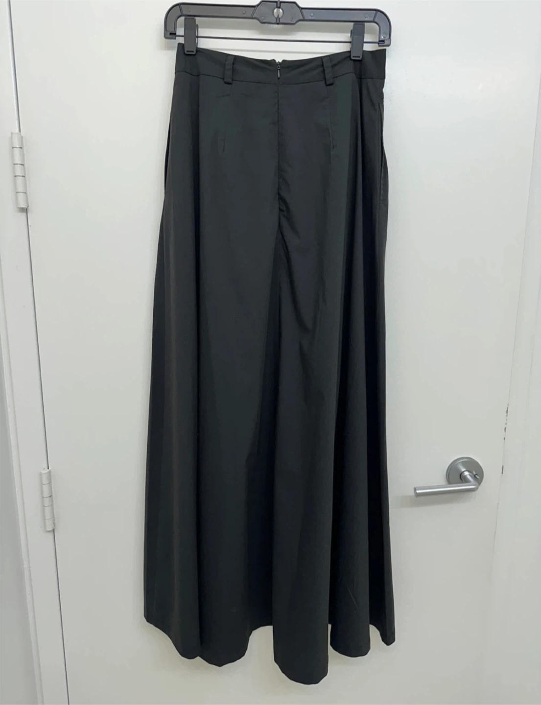 Black Maxi Skirt - photo 4
