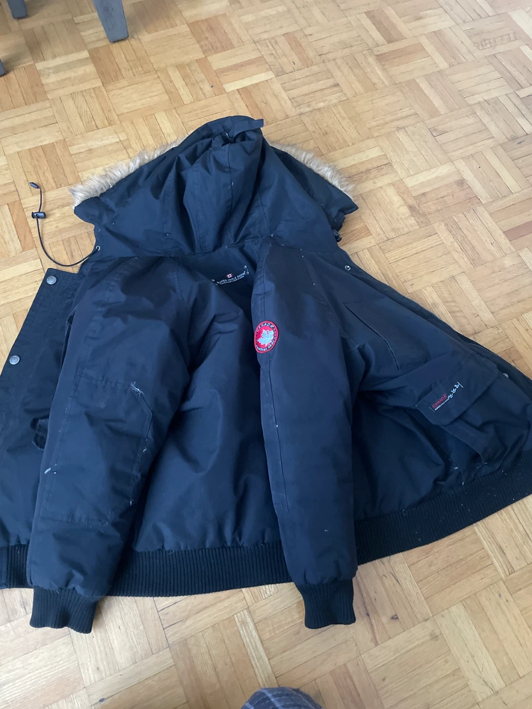 Canada gear Black Down Parka with Fur Hood - photo 2