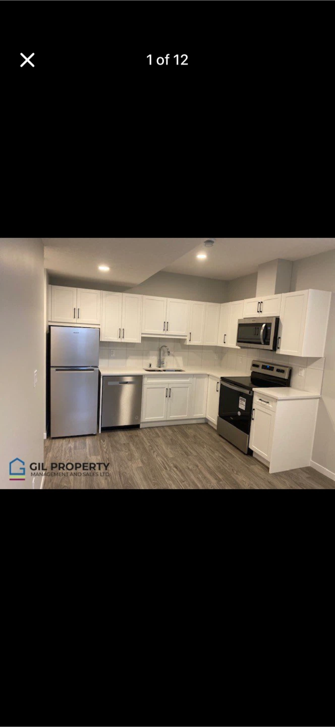 3 Beds 2.5 Bath house for rent - Pending - photo 3