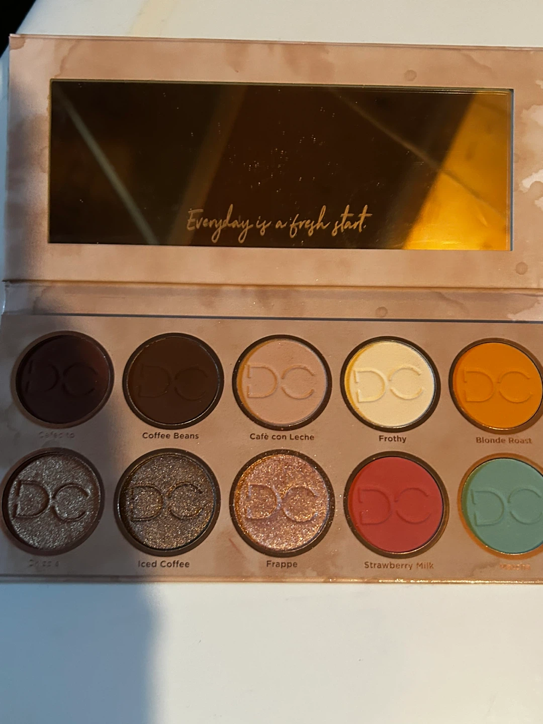 Dominique Cosmetics Latte 2 Eyeshadow Palette
