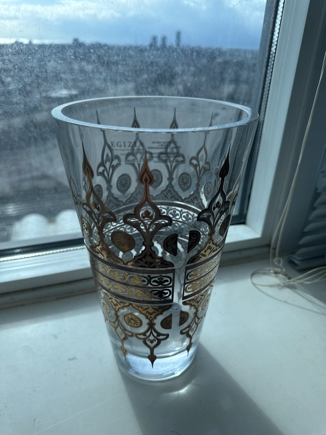 Decorative Glass Tumbler with Gold and Silver Pattern