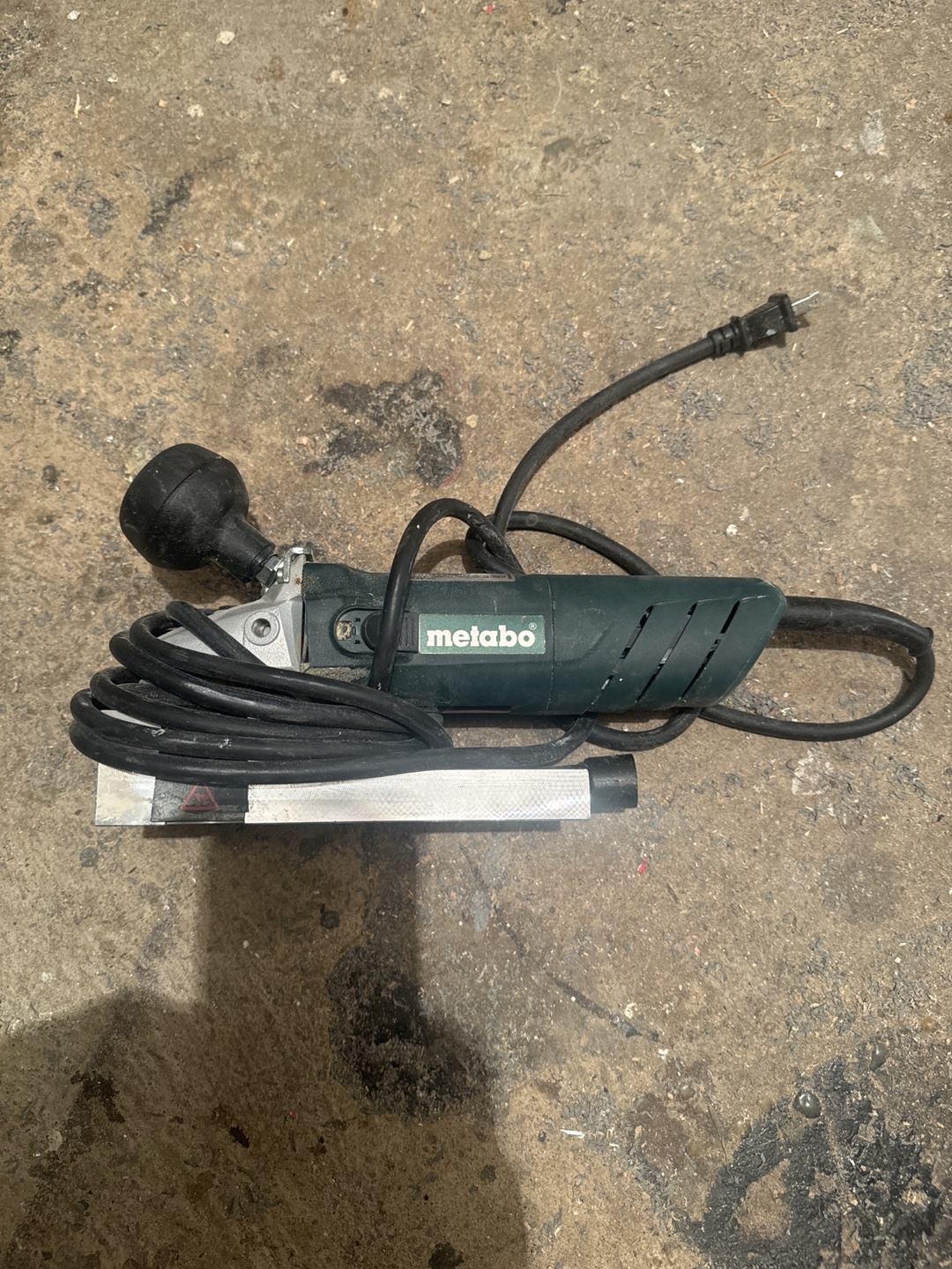 Metabo Angle Grinder with Case - photo 3