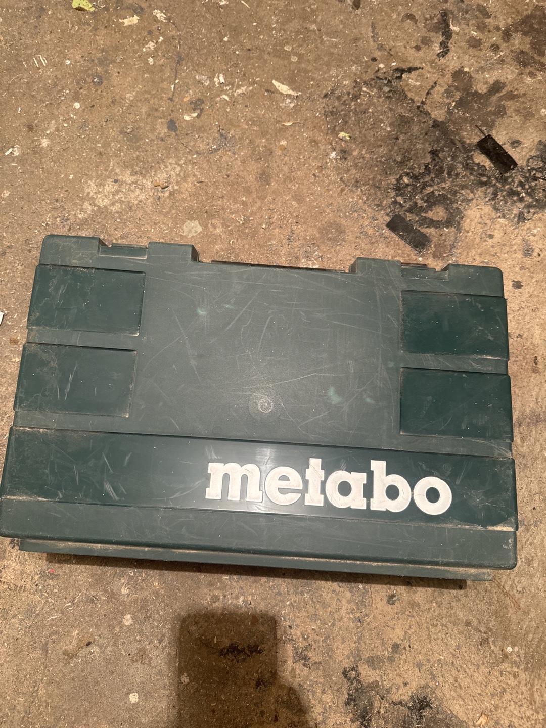 Metabo Angle Grinder with Case