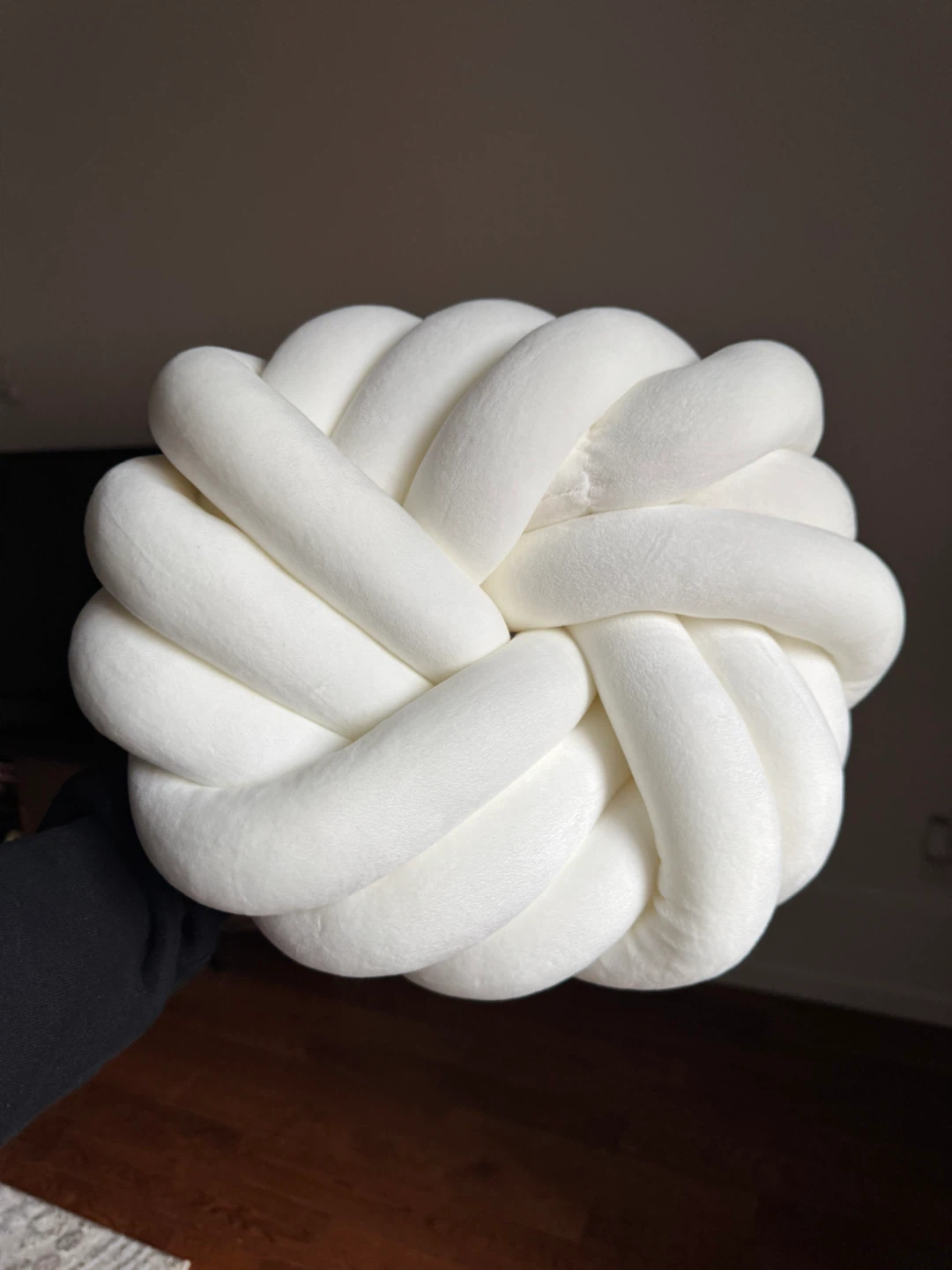 White Knotted Ball Throw Pillow - photo 2