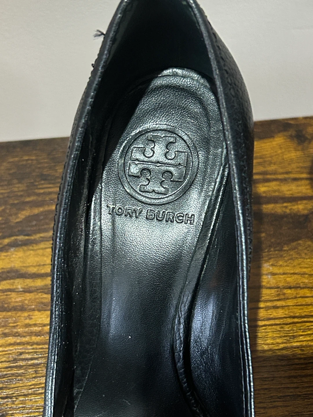 Tory Burch Black Leather Peep-Toe Wedge Heels Size 8M - photo 2