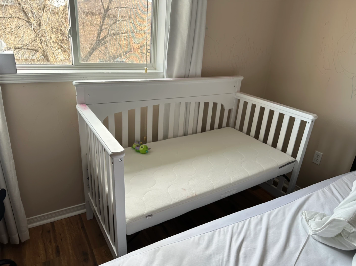 White Convertible Crib with Mattress