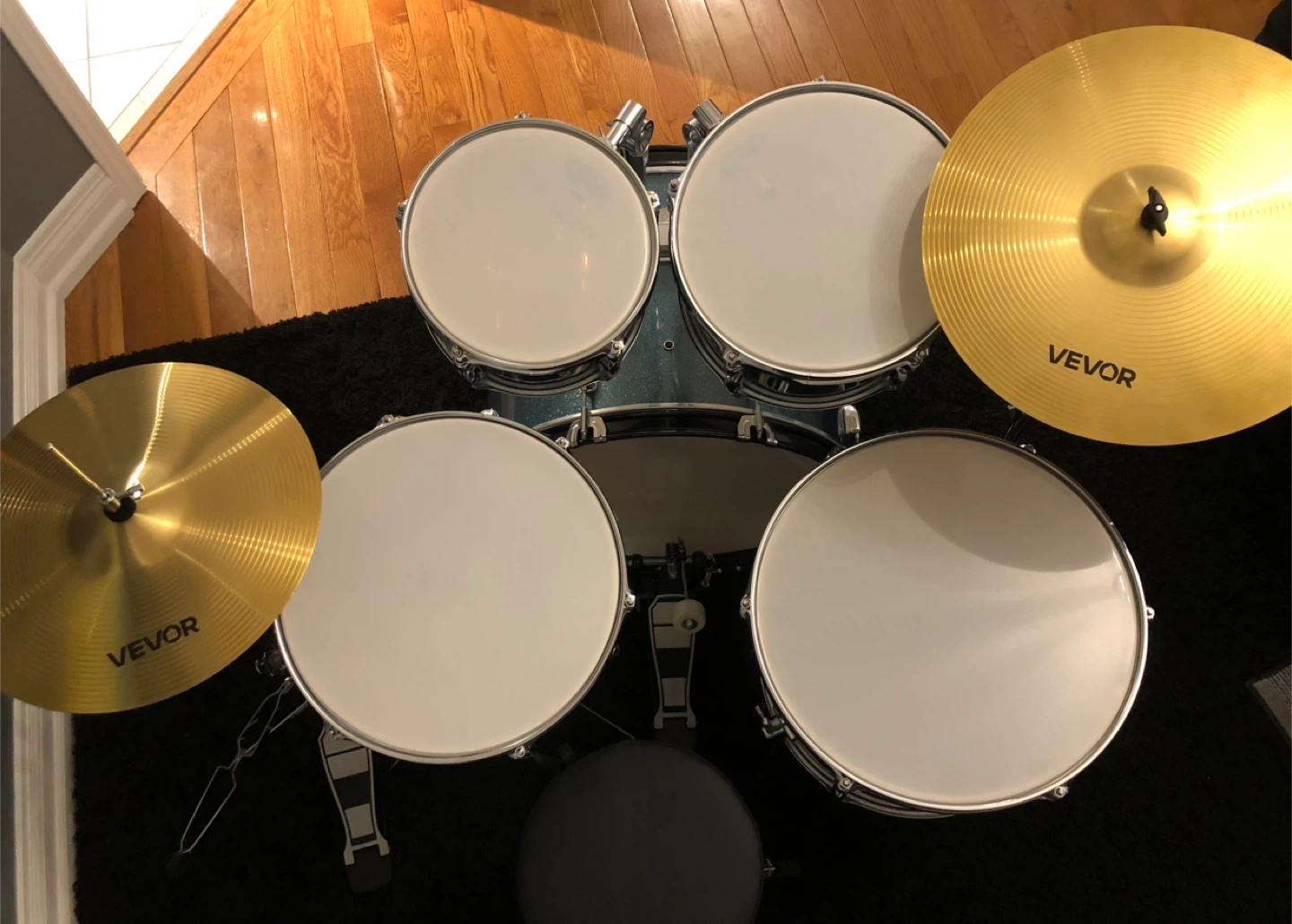 Brand new beginner drum set — blue sparkle - photo 2