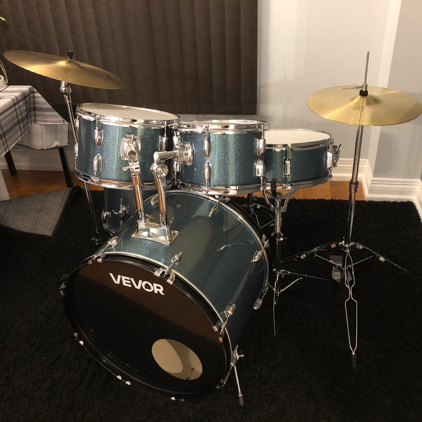 Brand new beginner drum set — blue sparkle - photo 3