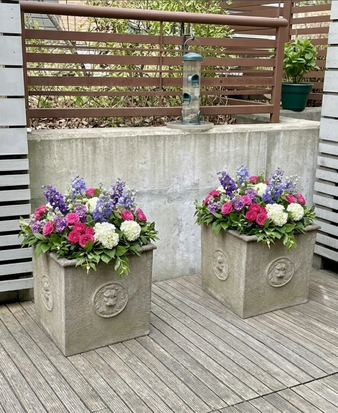 Stone Square Planters with Lion Embellishments - Set of 2