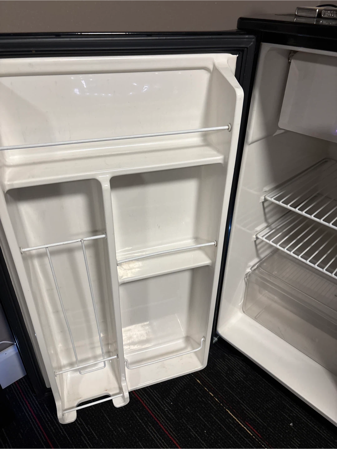 Kenmore Black Mini Fridge/Freezer - photo 3