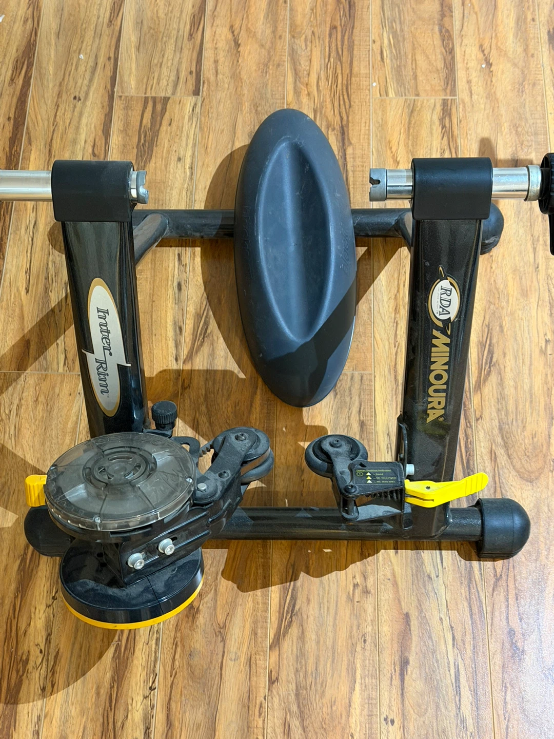 MINOURA RDA Smart-Trainer Bike Trainer - photo 4