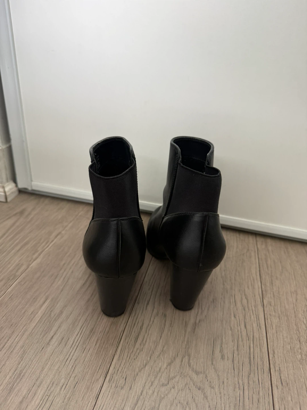 Black Heeled Ankle Boots - photo 2