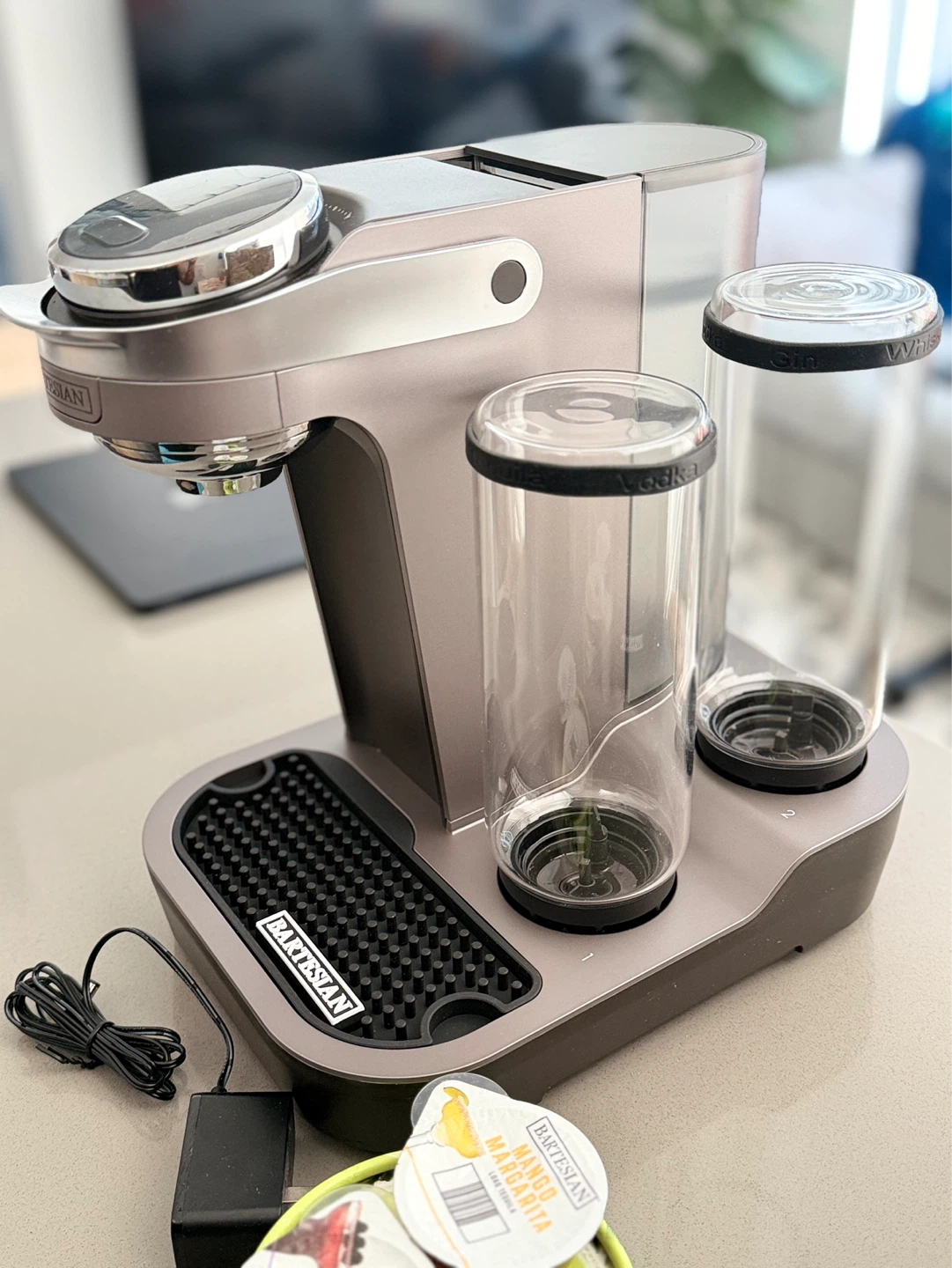 Bartesian Cocktail Maker Machine with Bartesian Pods - photo 4